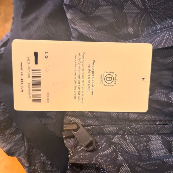 NWT $149 Athleta Large Eternal Bloom Cottage Blue Sightseer Lace Jacket #986271 - Picture 12 of 15